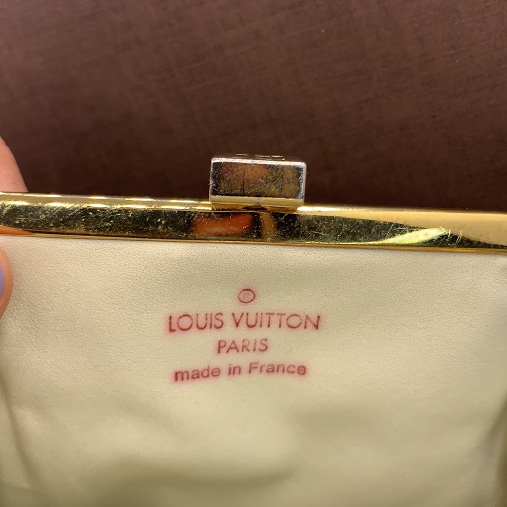 Rare Louis Vuitton Suhali change purse 👛 - Picture 9 of 12